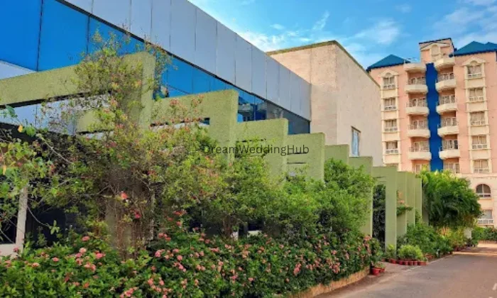 Hotel Om Leisure Resort